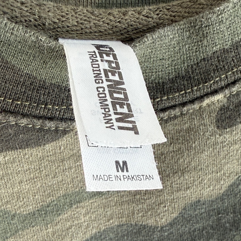 Vineyard Camouflage Sweatshirt - Green - Picture 2 of 7